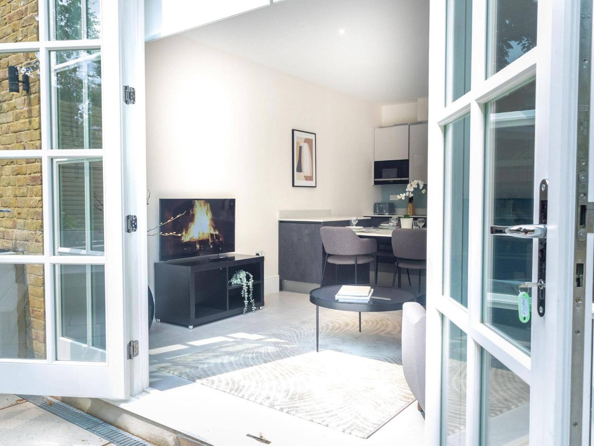 Premier London Apartments Near Camden Markets Very Close To Tube Stations By Sojo Stay מראה חיצוני תמונה
